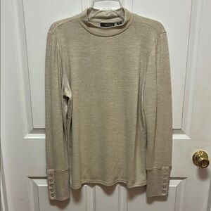 Ladies Cream Sweater, Size M